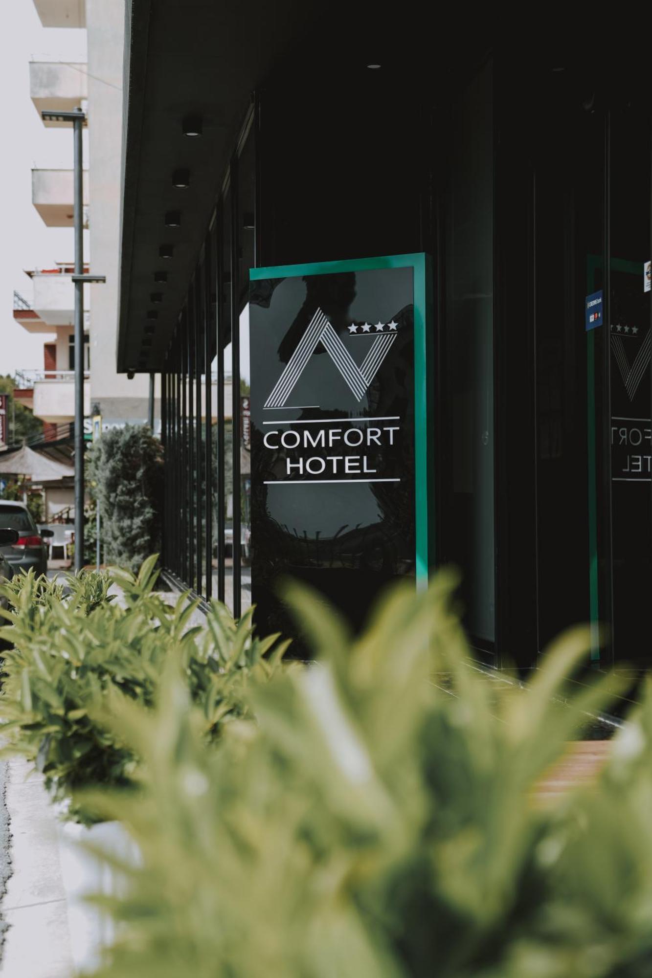 Alvin Comfort Hotel Kryemëdhej Εξωτερικό φωτογραφία